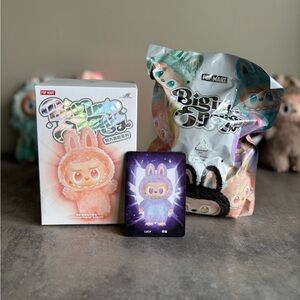 Labubu “Big Into Energy” Luck